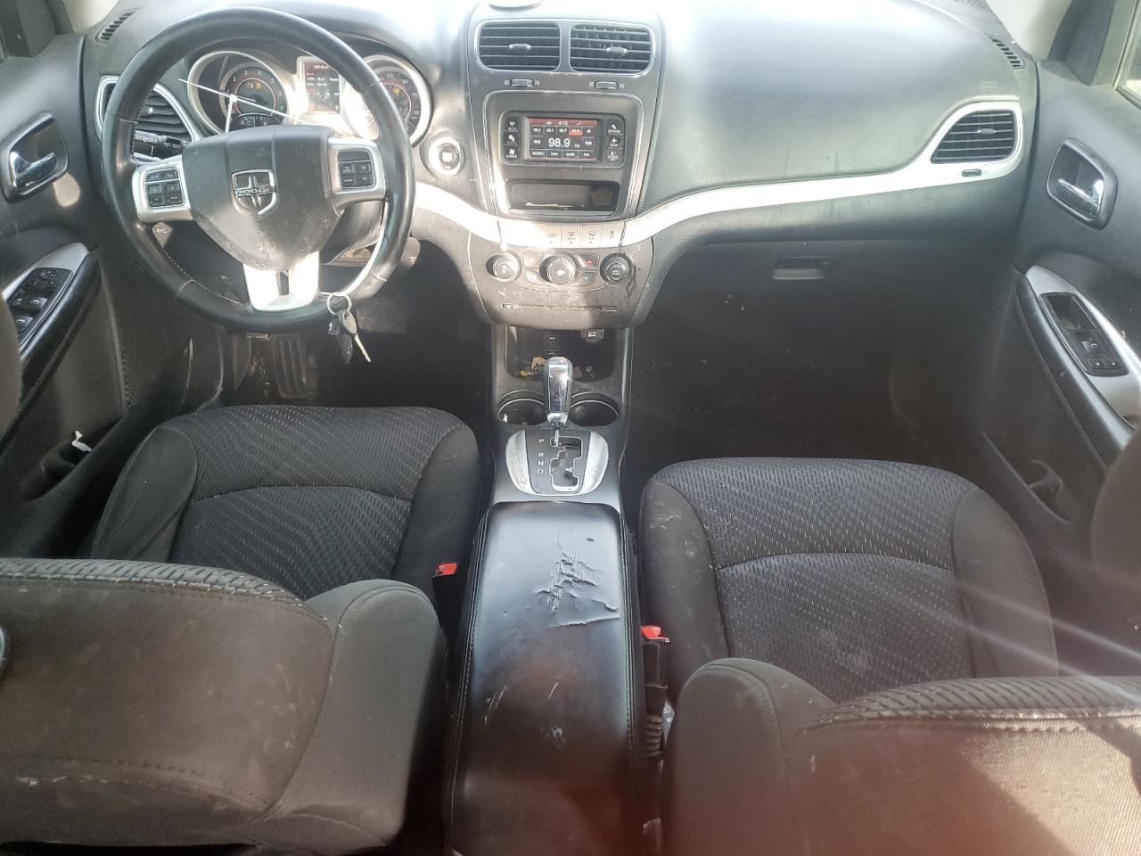 2019 Dodge Journey - Image 8