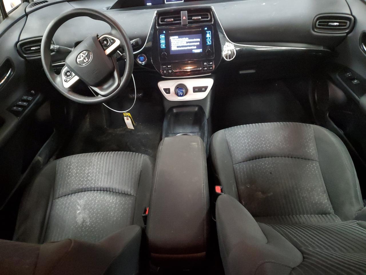 2016 Toyota Prius - Image 8