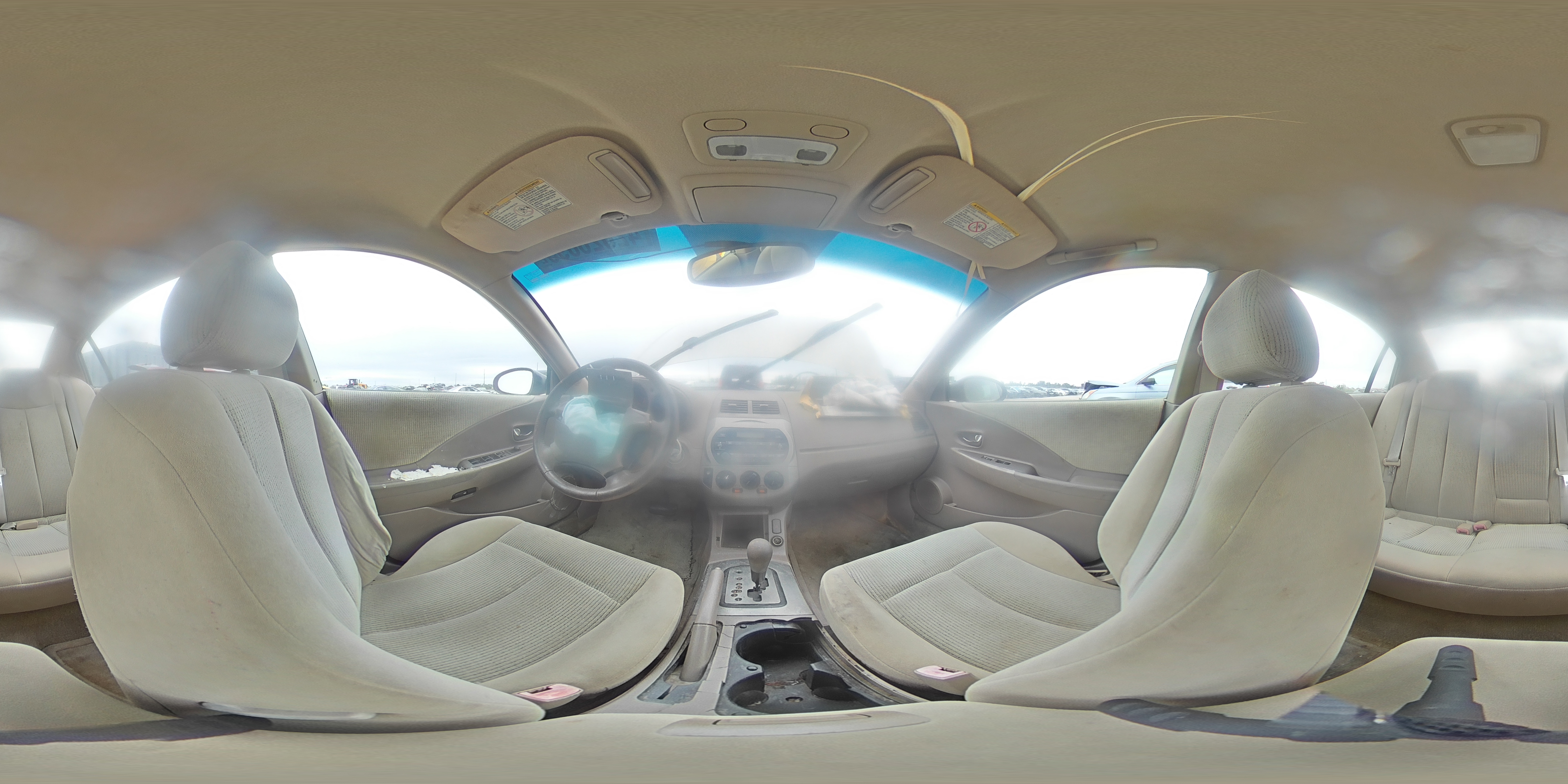 2004 Nissan Altima - Image 13