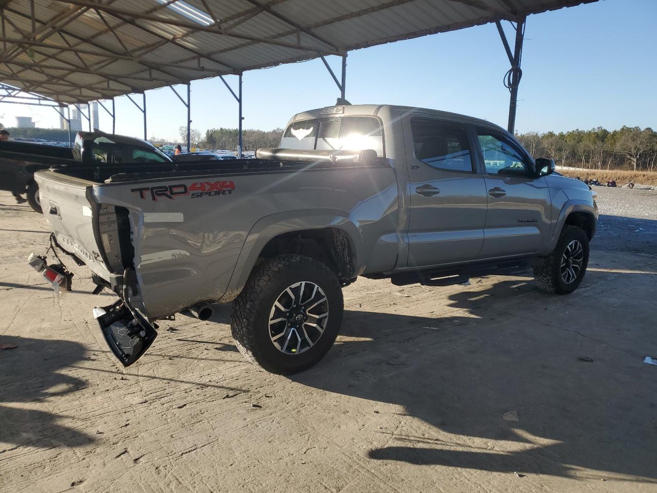 2021 Toyota Tacoma - Image 3