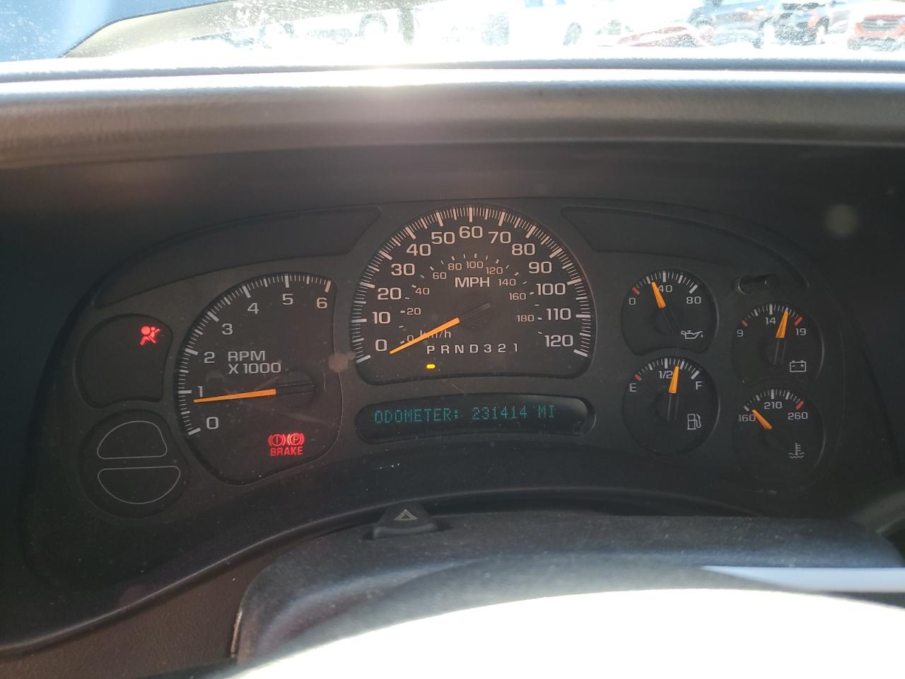 2006 Chevrolet Silverado - Image 9