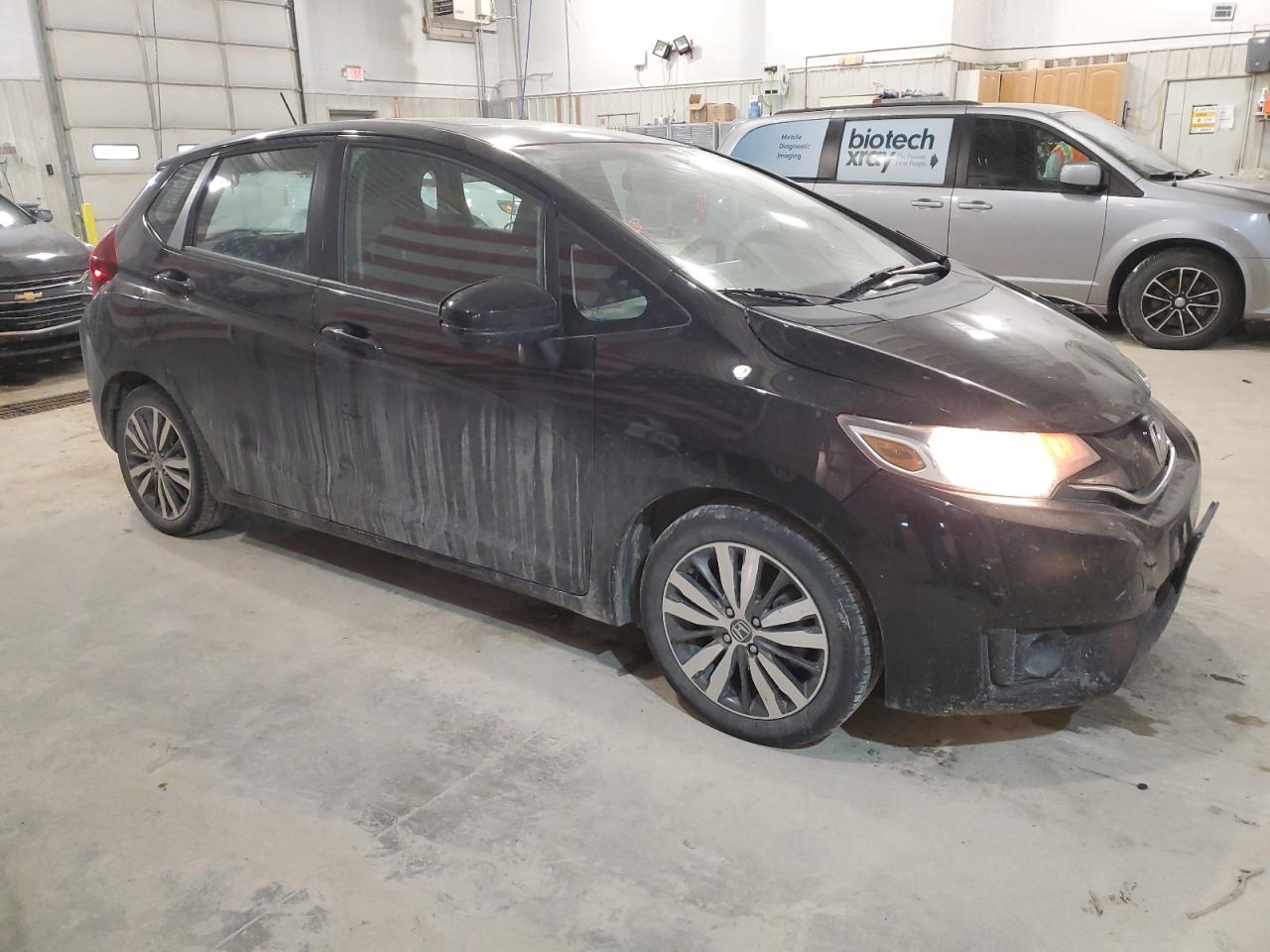 2017 Honda Fit - Image 4