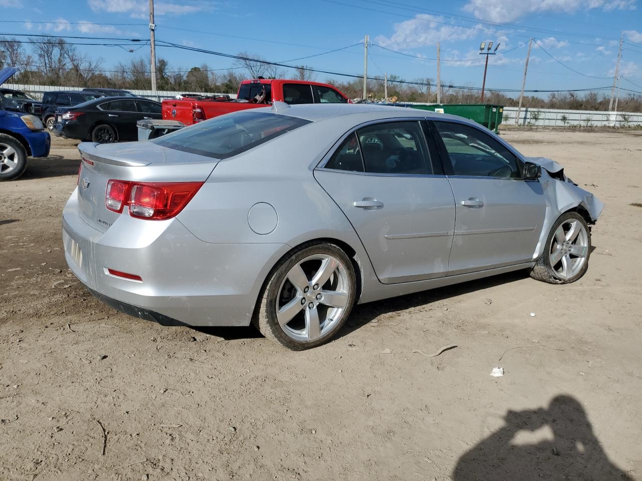 2014 Chevrolet Malibu - Image 3