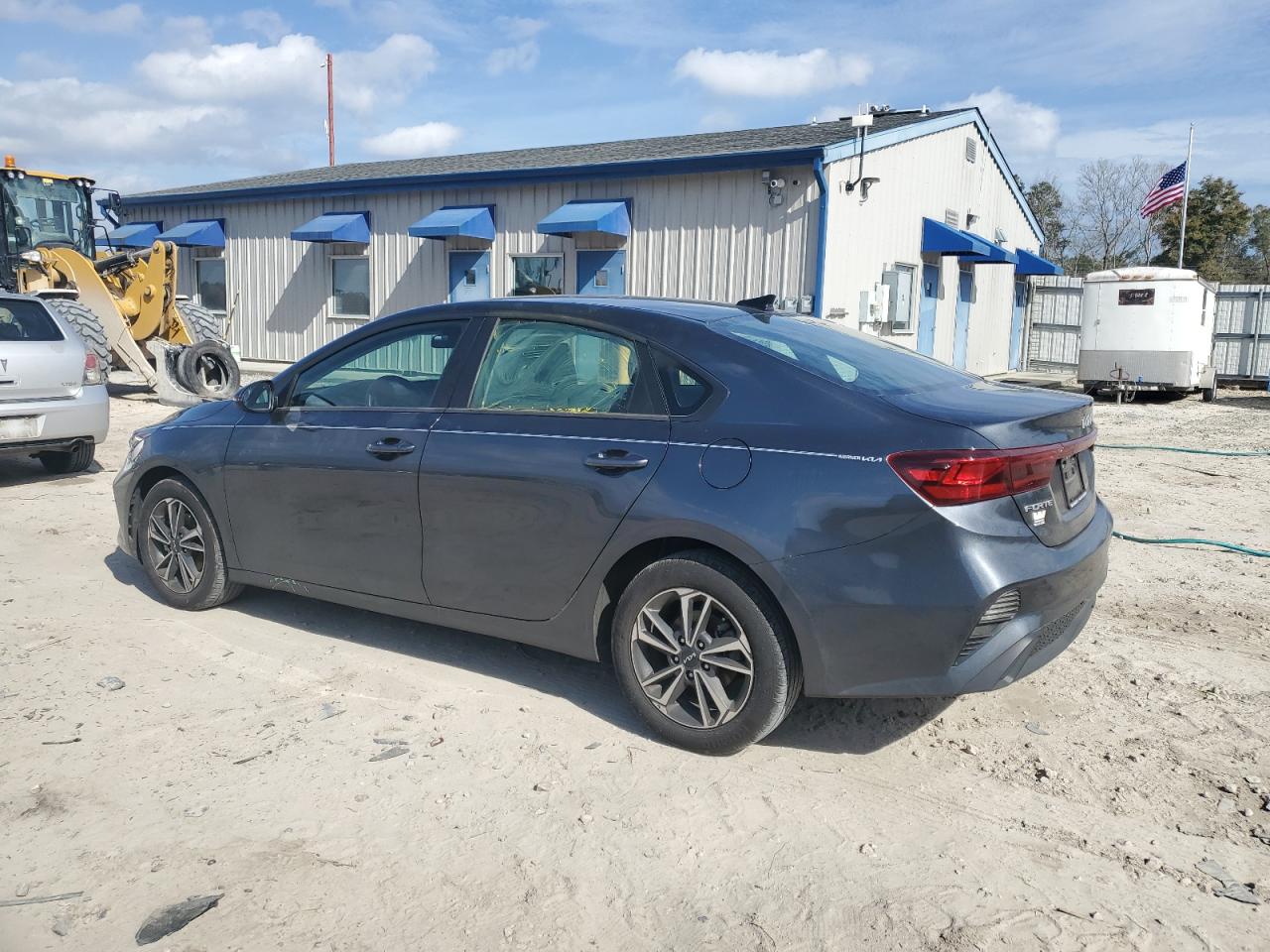 2024 Kia Forte - Image 2
