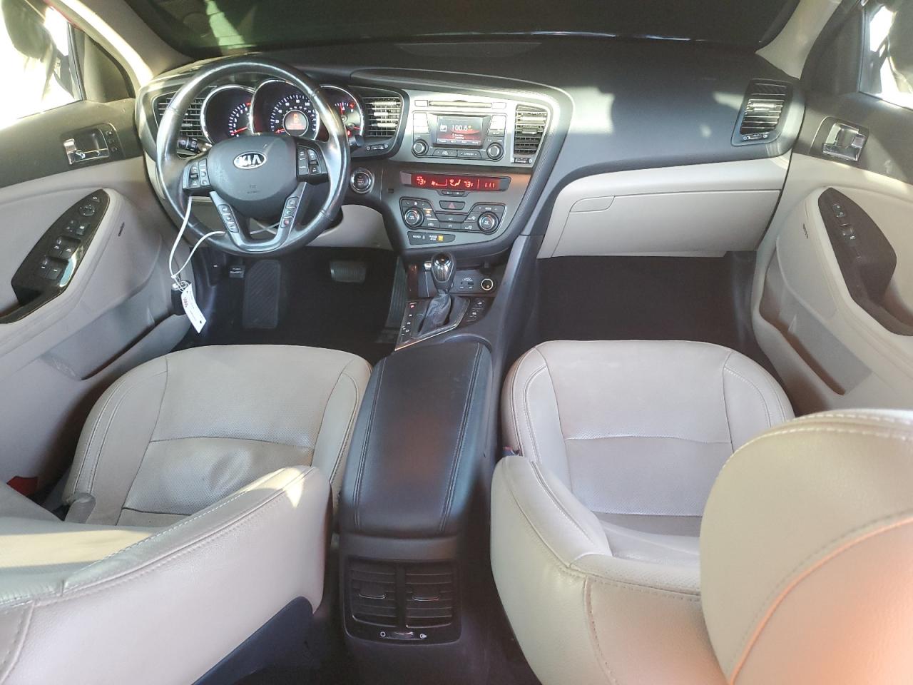 2013 Kia Optima - Image 8