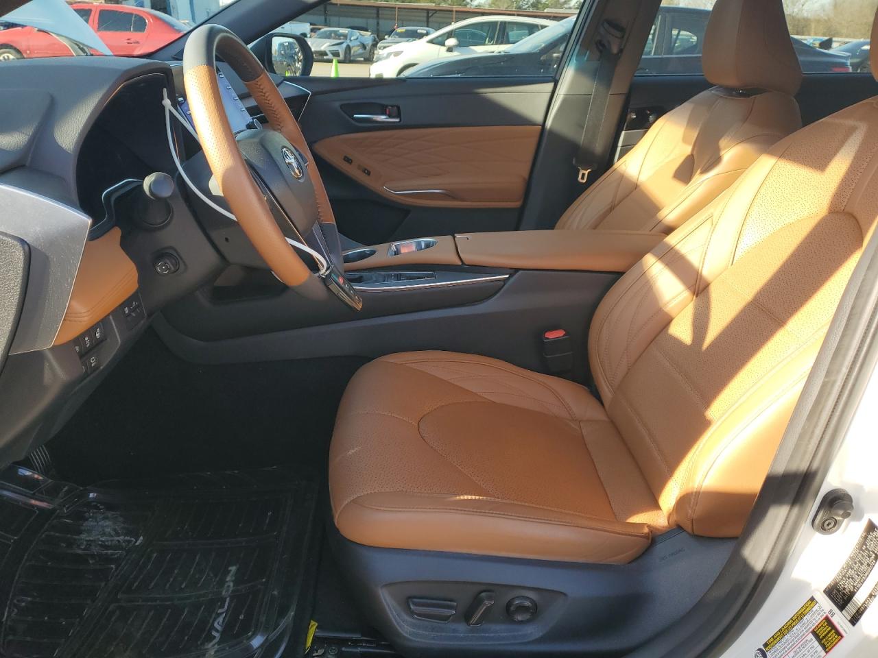 2021 Toyota Avalon - Image 7