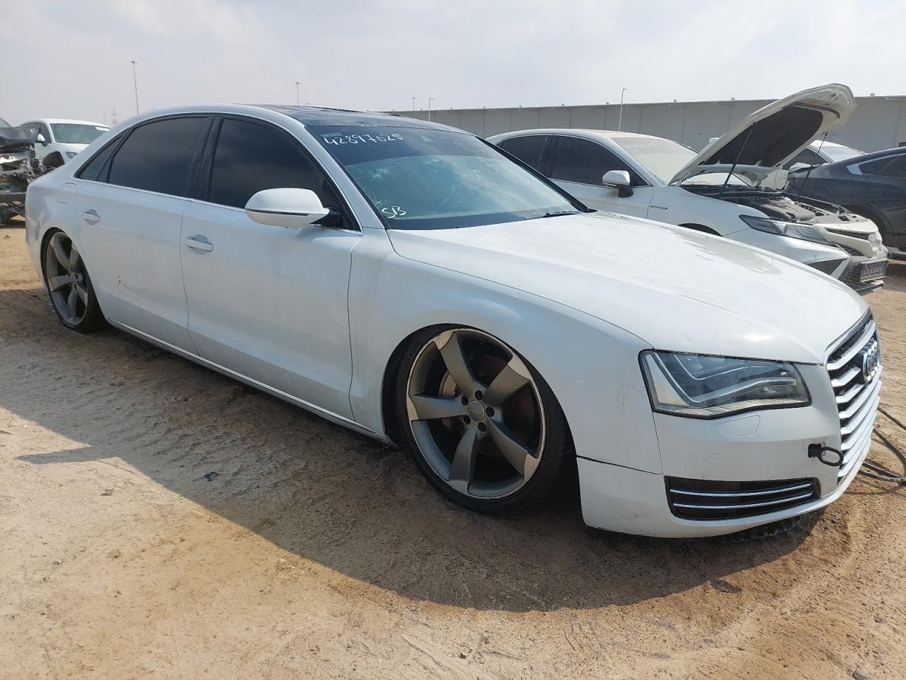 WAURGBFD3EN005113 - 2014 Audi A8 - #42897025