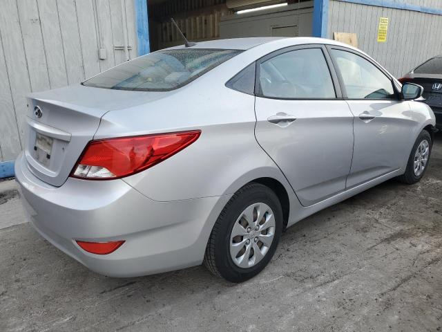 Седани HYUNDAI ACCENT 2015 Сріблястий