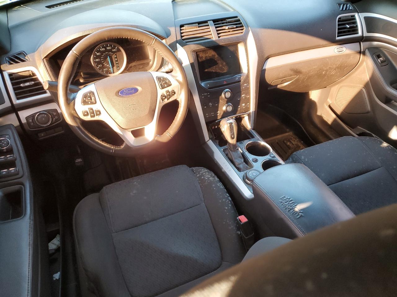 2012 Ford Explorer - Image 8
