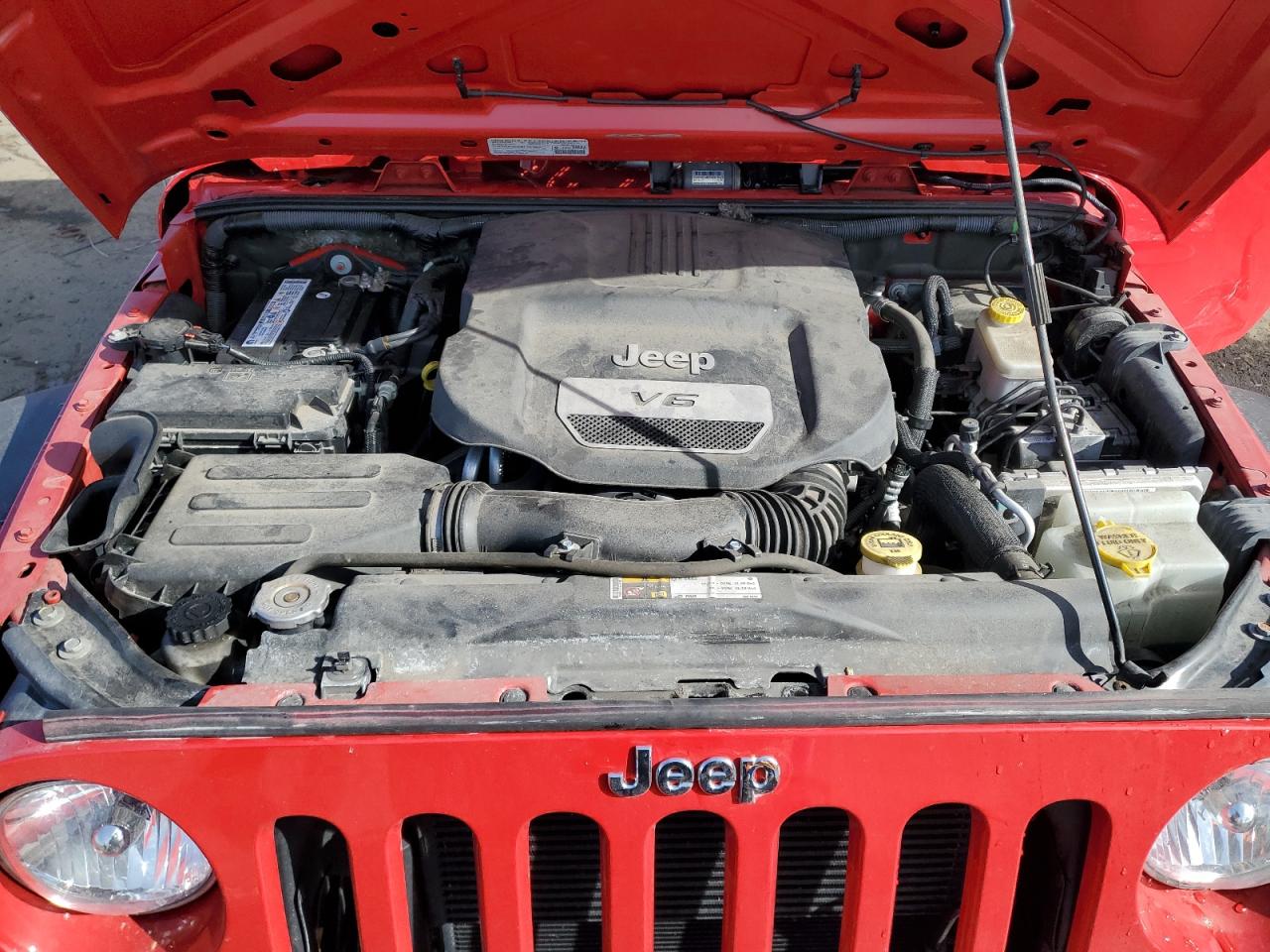 2014 Jeep Wrangler - Image 11