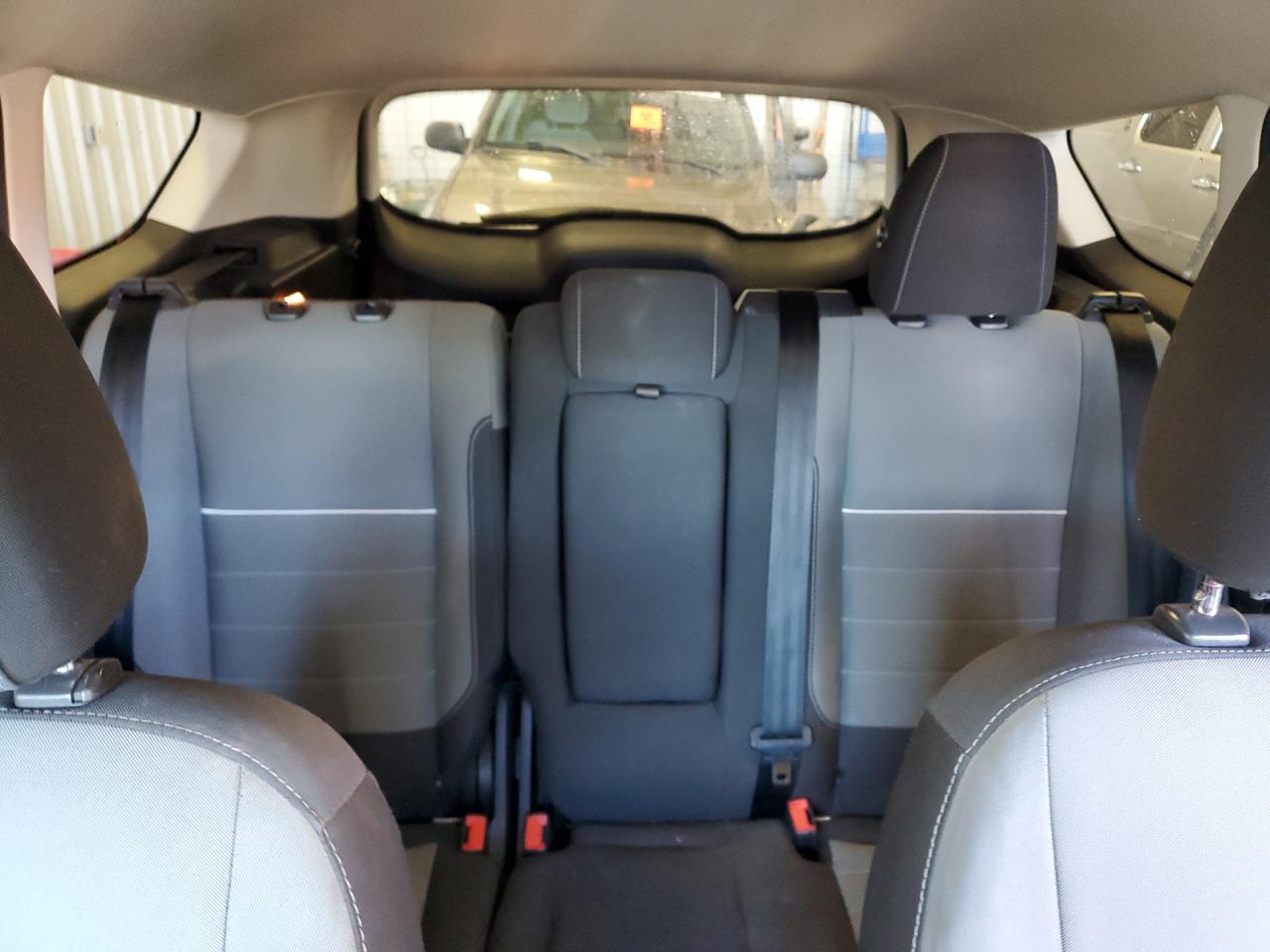 2015 Ford Escape - Image 10