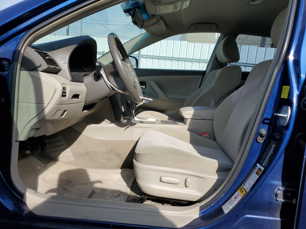 2011 Toyota Camry - Image 7