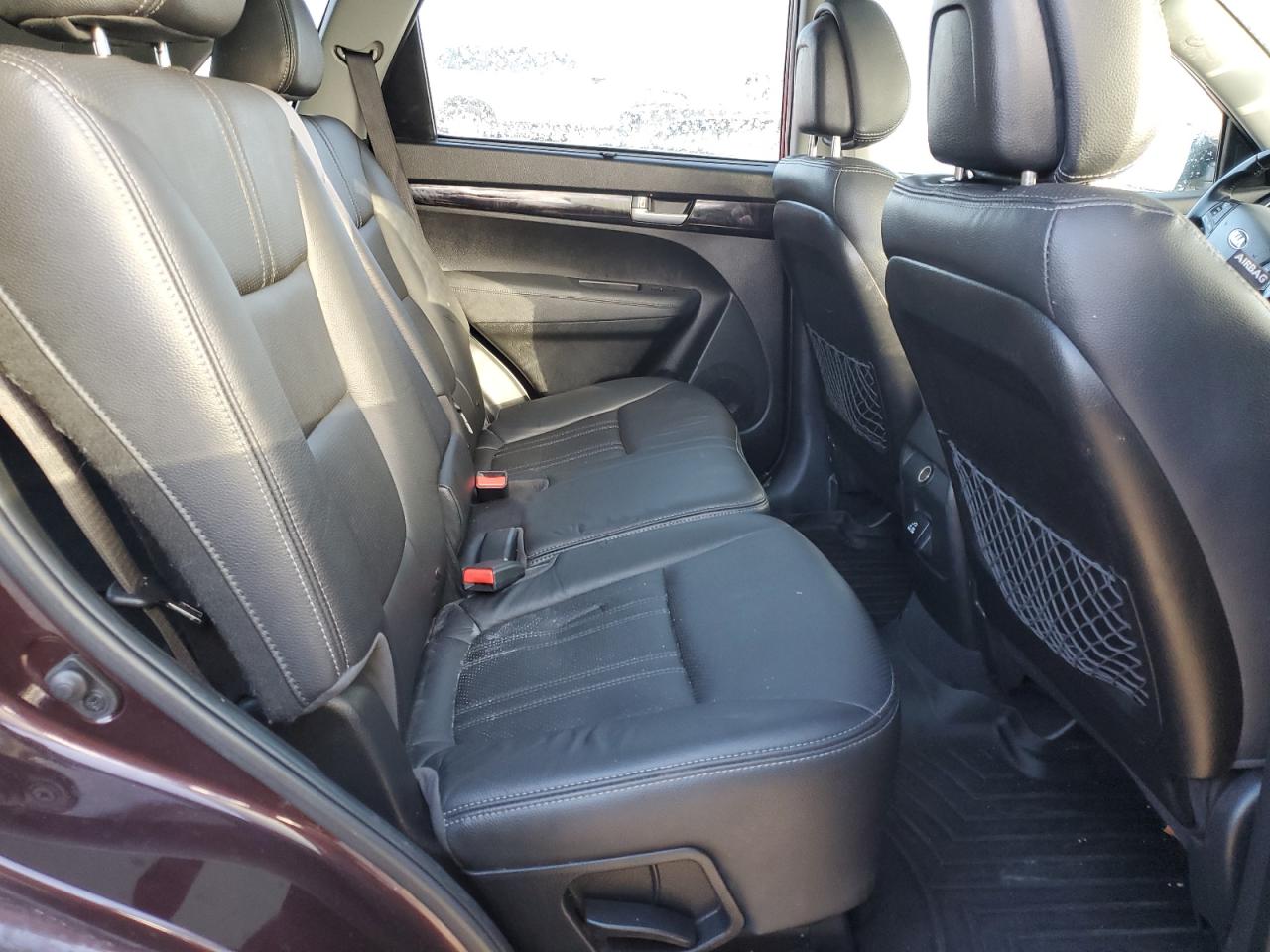 2015 Kia Sorento - Image 11