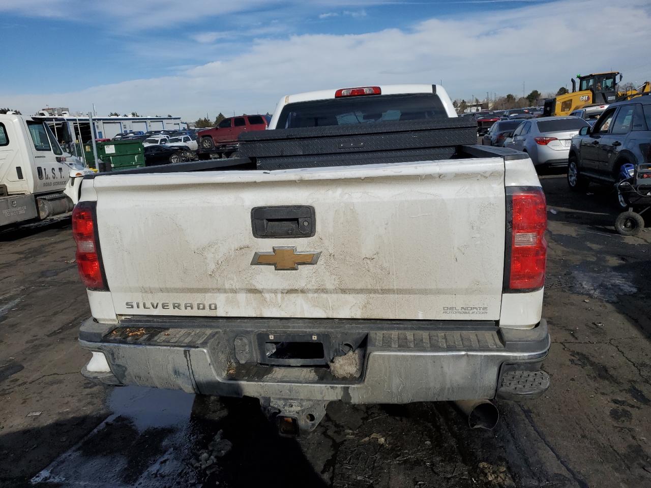 2015 Chevrolet Silverado - Image 6