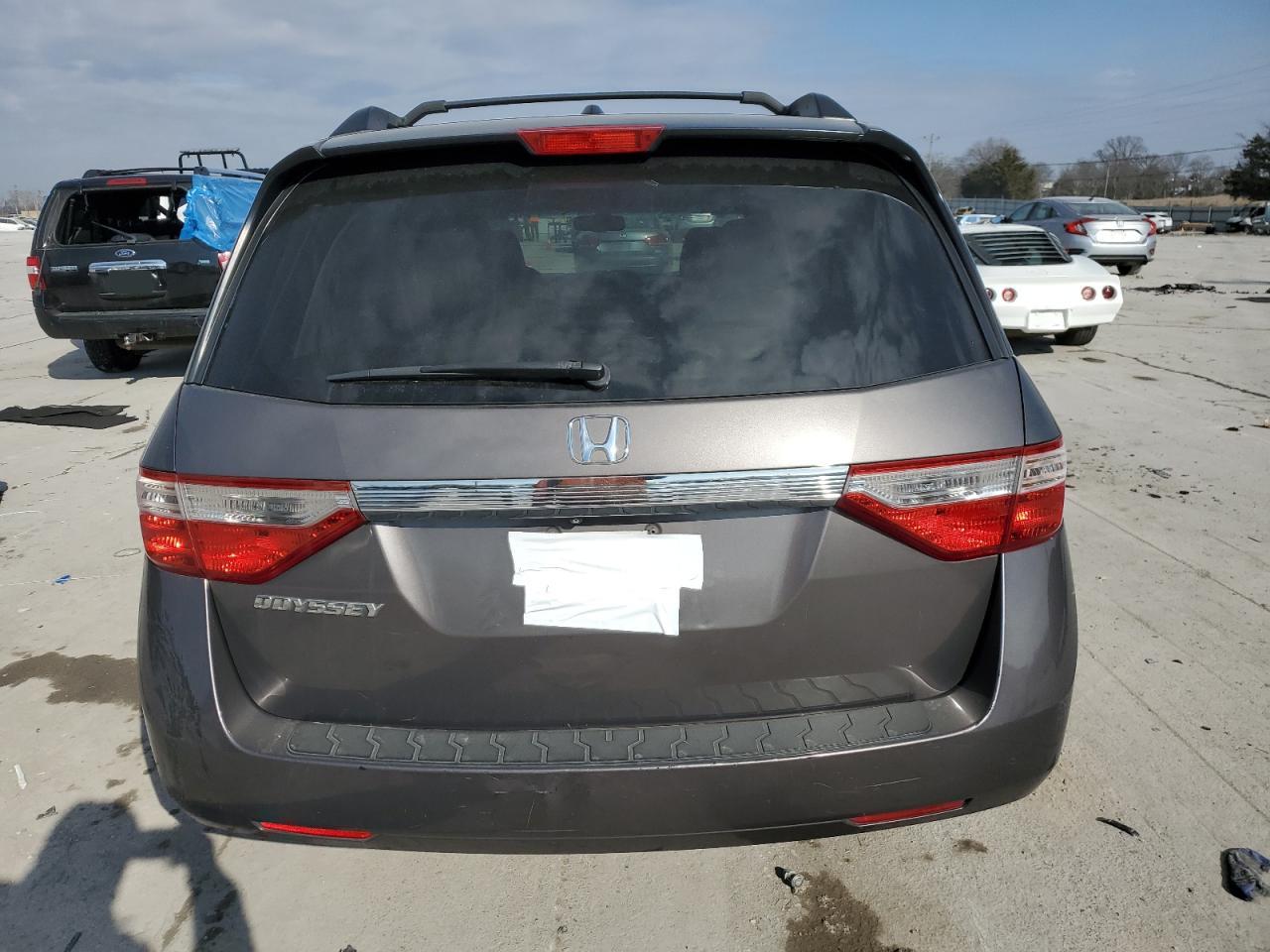 2011 Honda Odyssey - Image 6