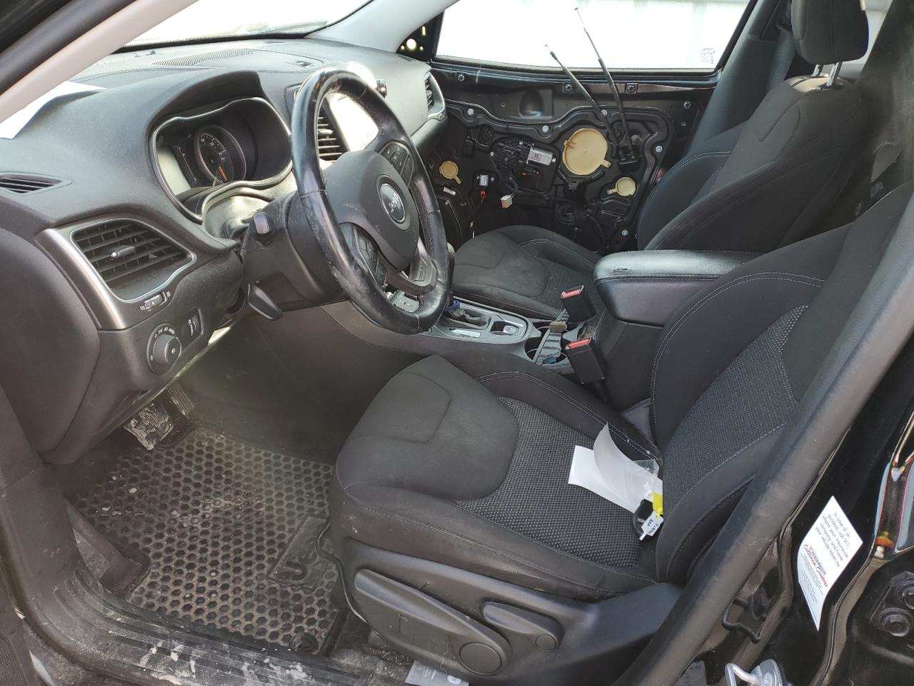 2019 Jeep Grand Cherokee - Image 7