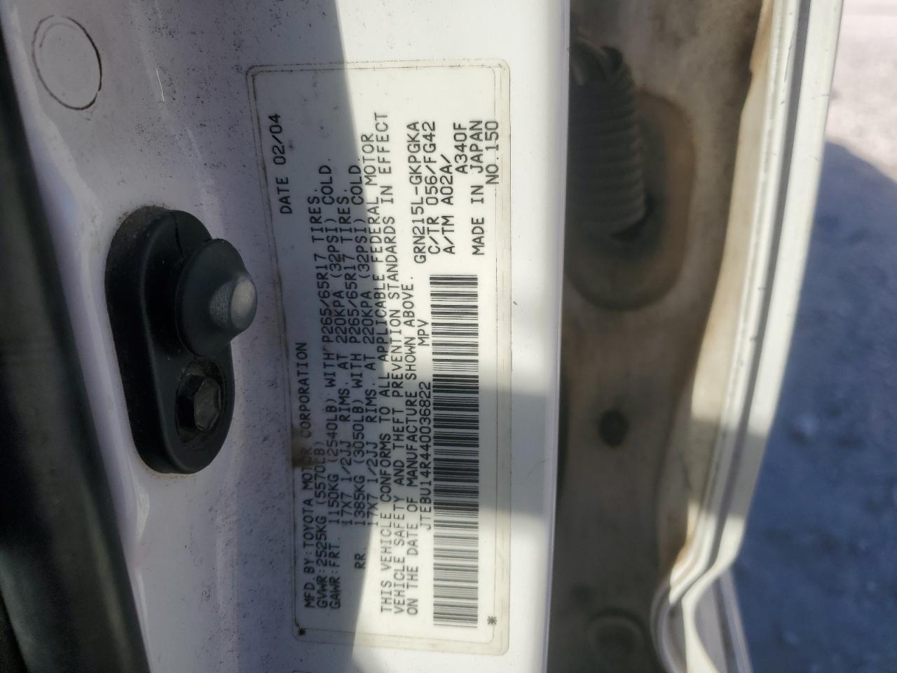 2004 Toyota 4Runner - Image 13