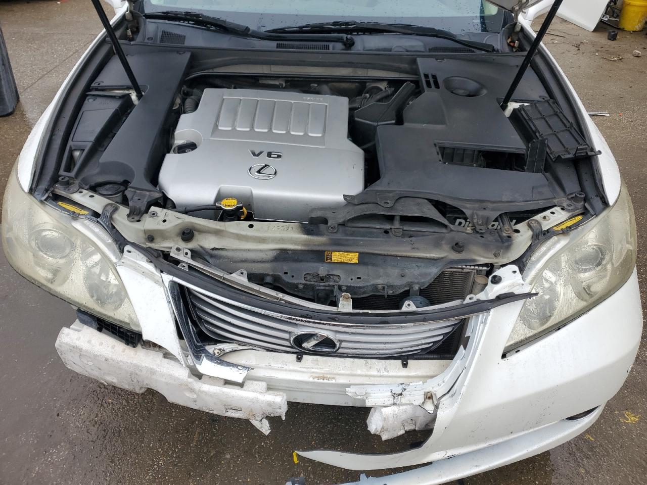 2009 Lexus ES - Image 11
