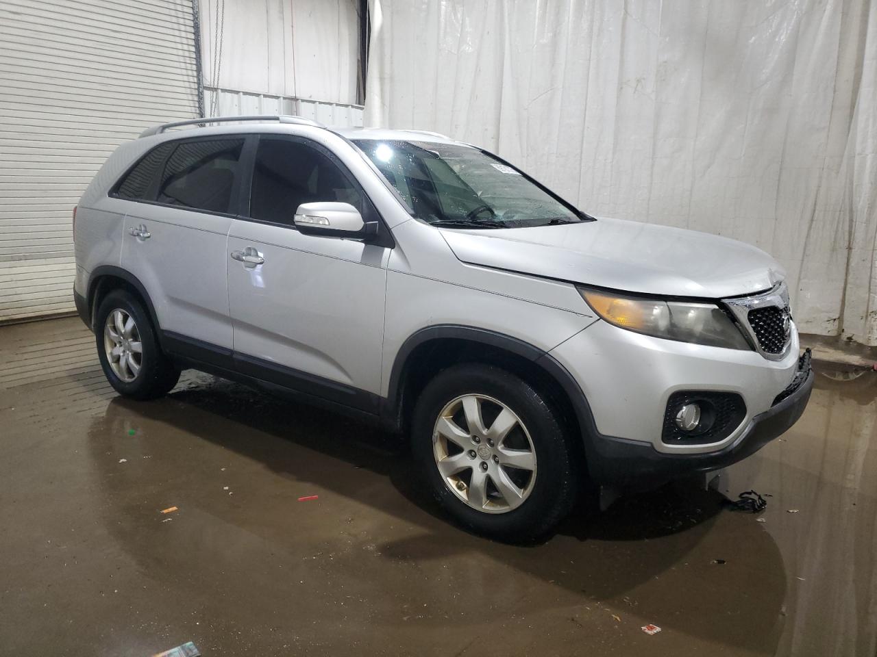 2011 Kia Sorento - Image 4