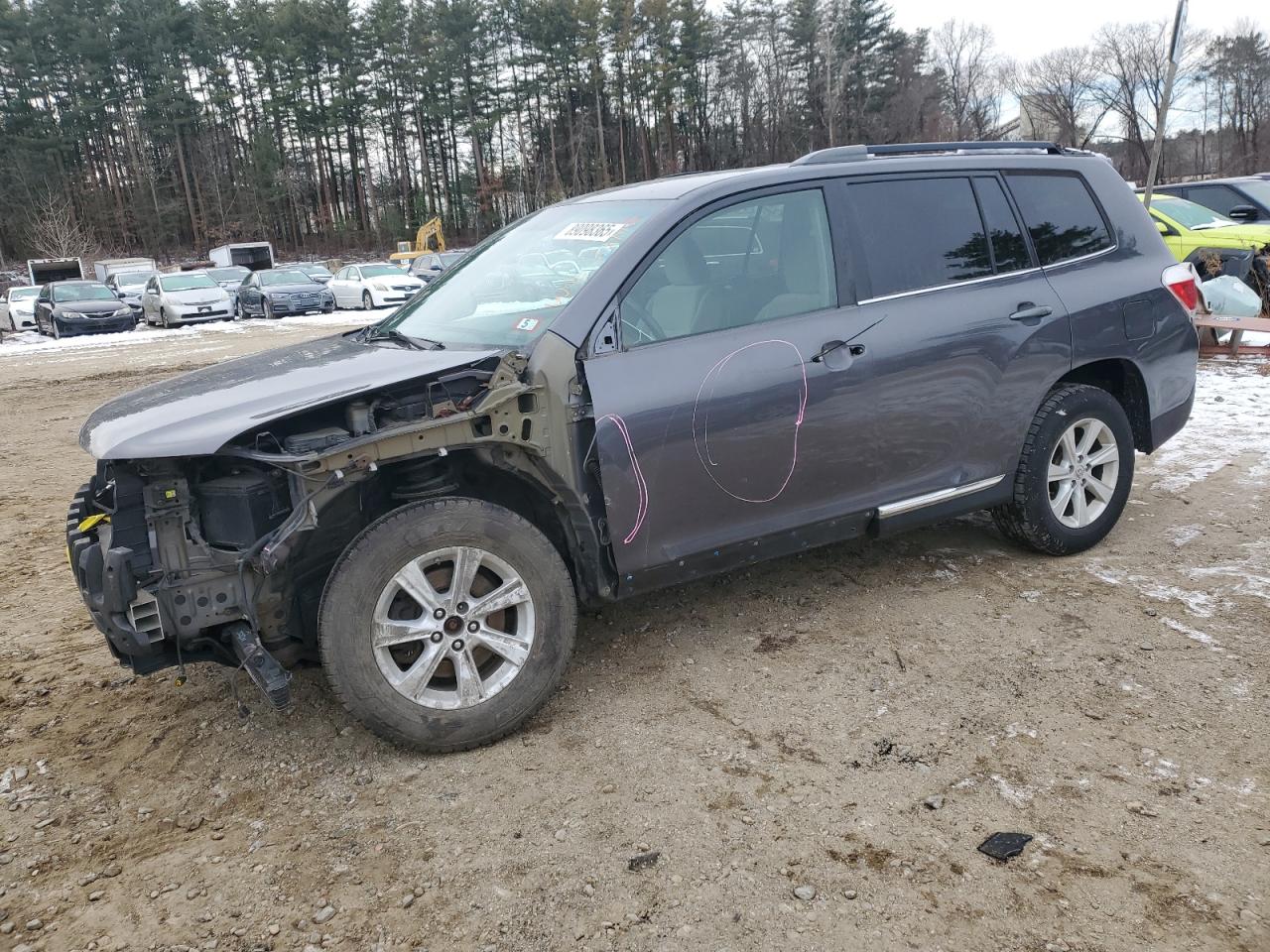2012 Toyota Highlander - Image 1