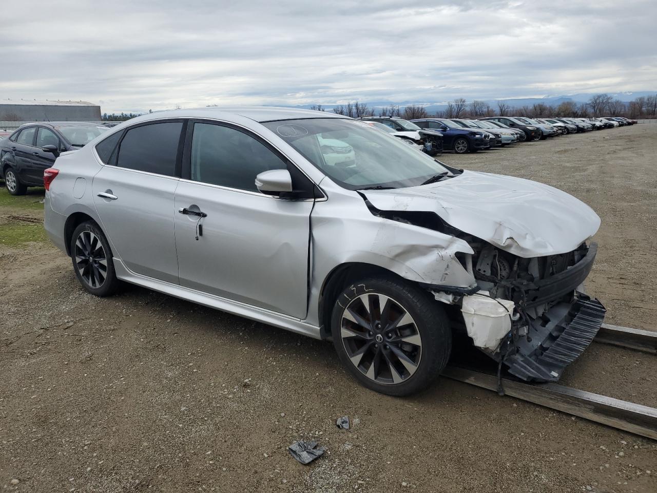 VIN 3N1AB7APXGY334011 2016 NISSAN SENTRA no.4