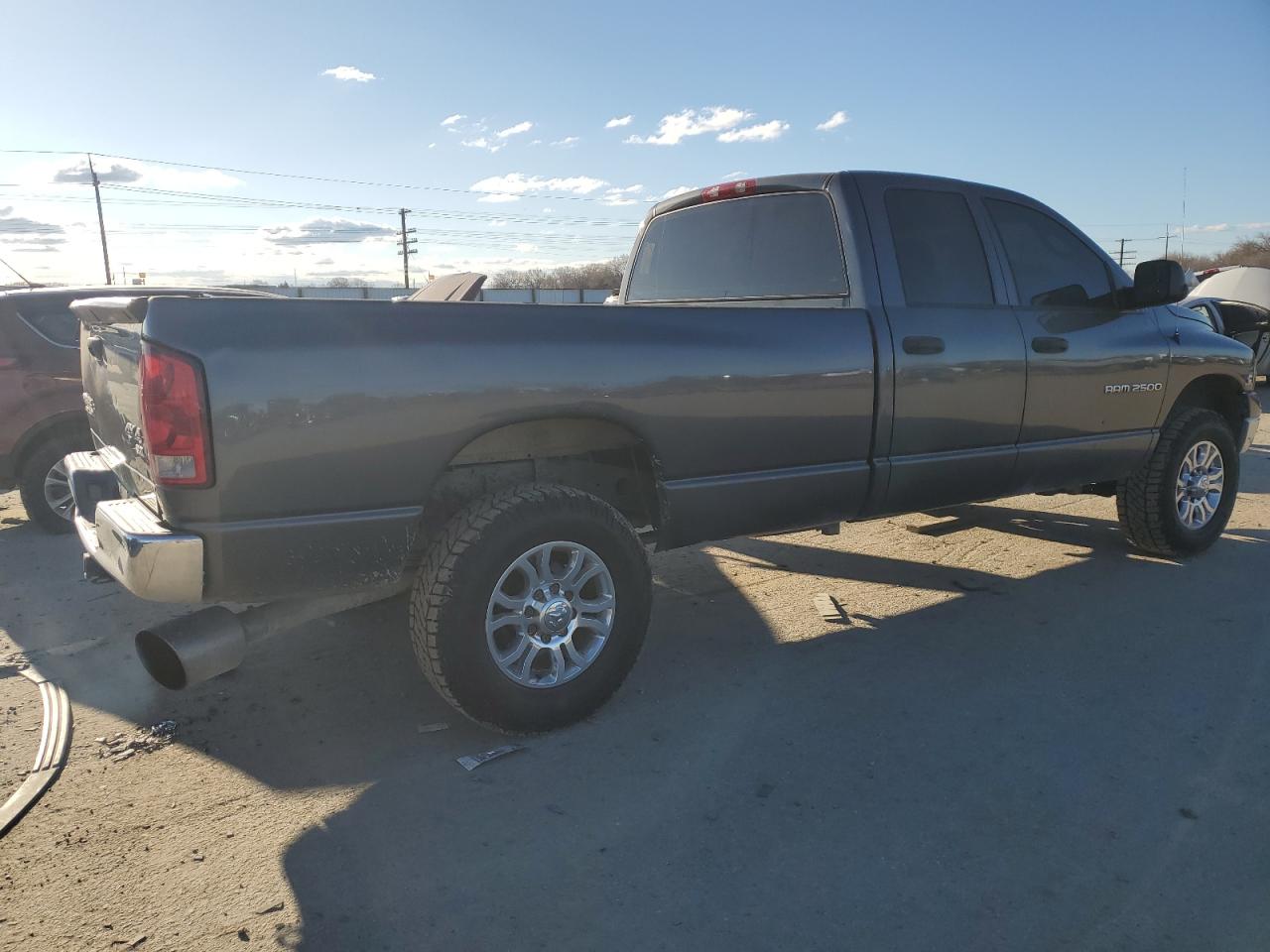 2004 Dodge RAM - Image 3