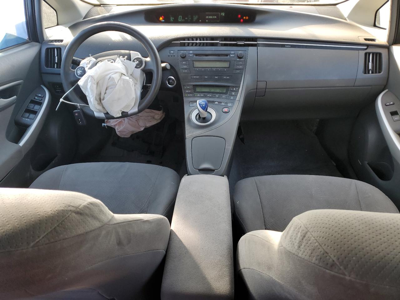 2010 Toyota Prius - Image 8