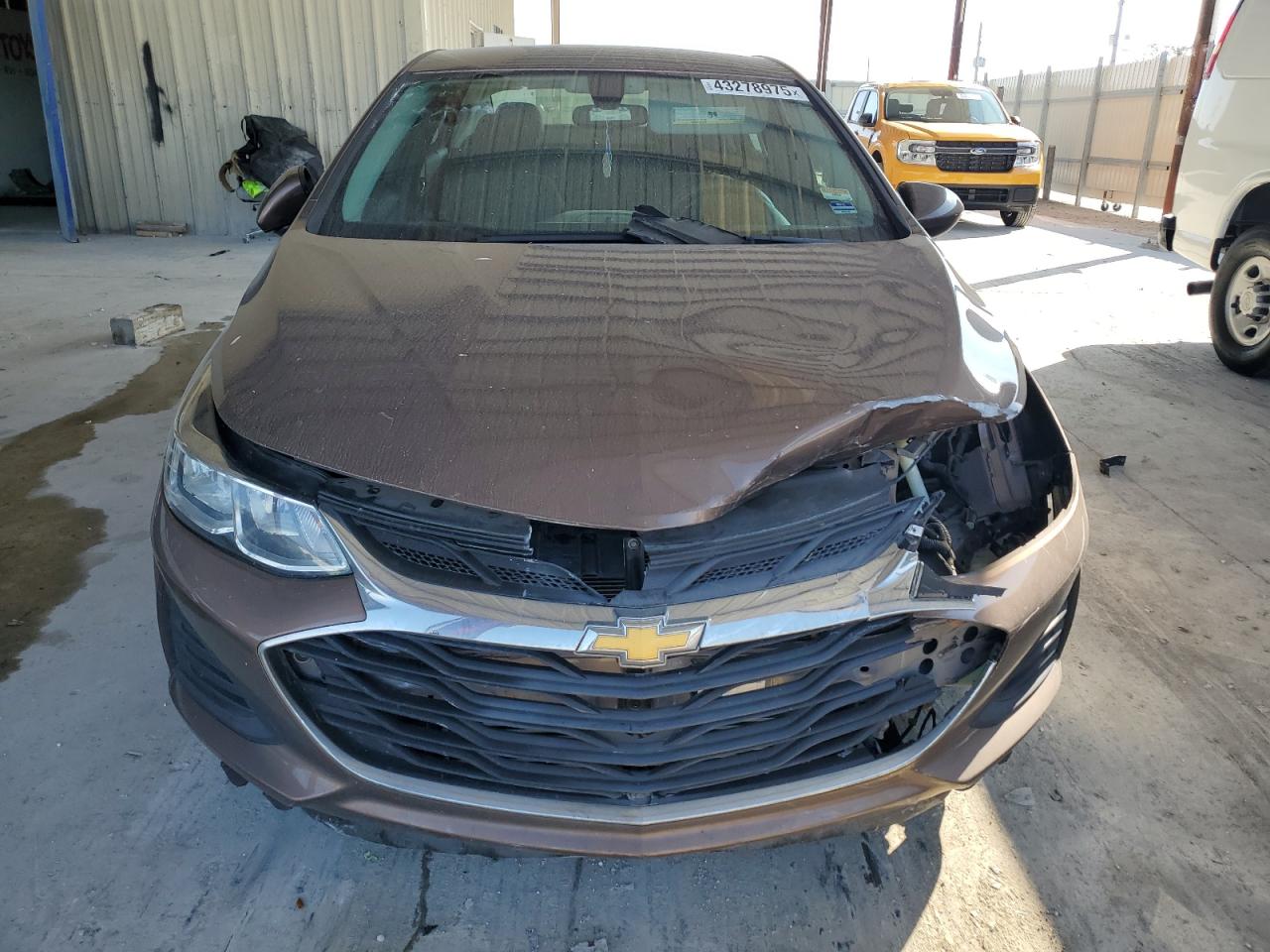 2019 Chevrolet Cruze - Image 5