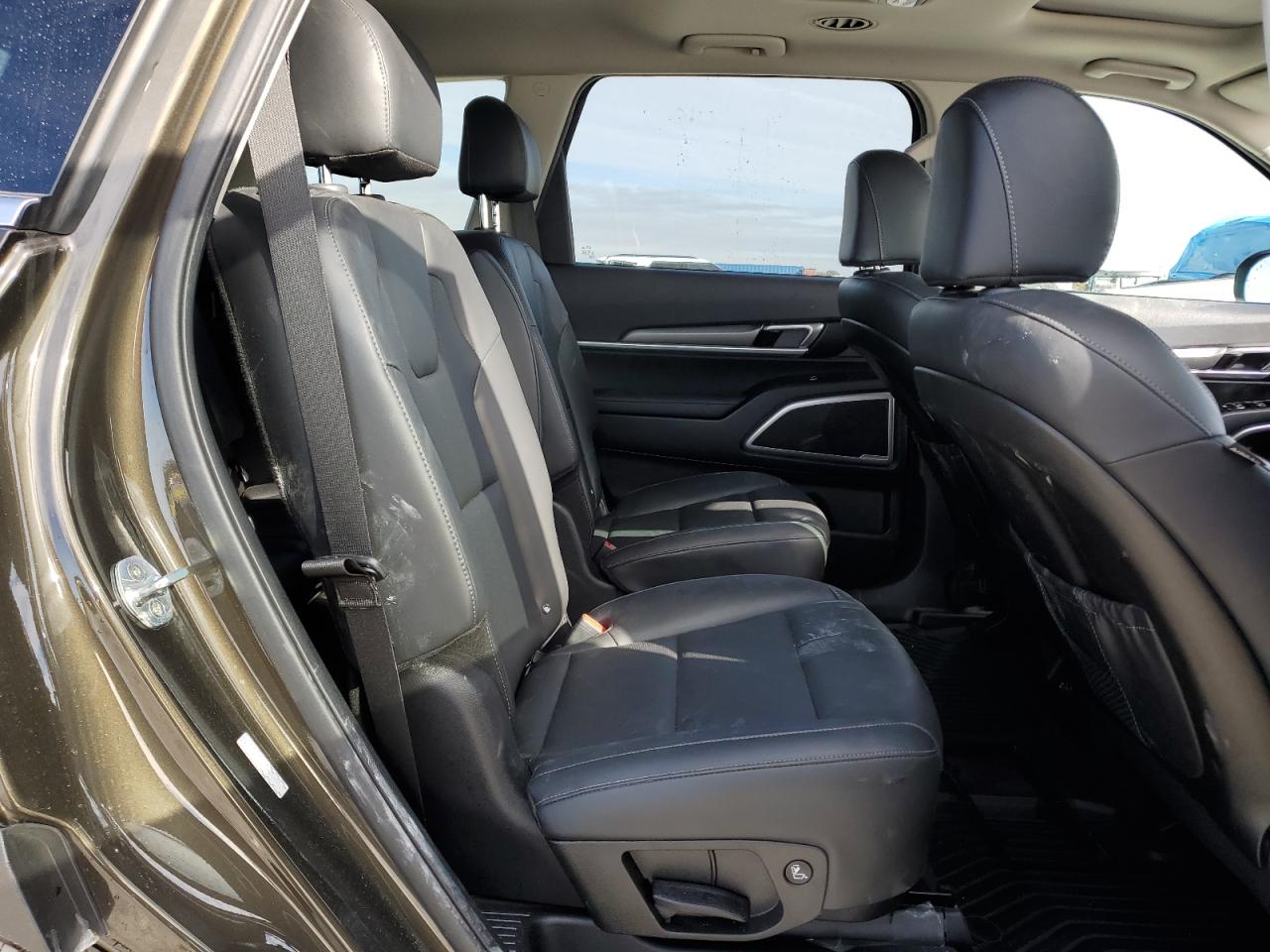 2021 Kia Telluride - Image 11