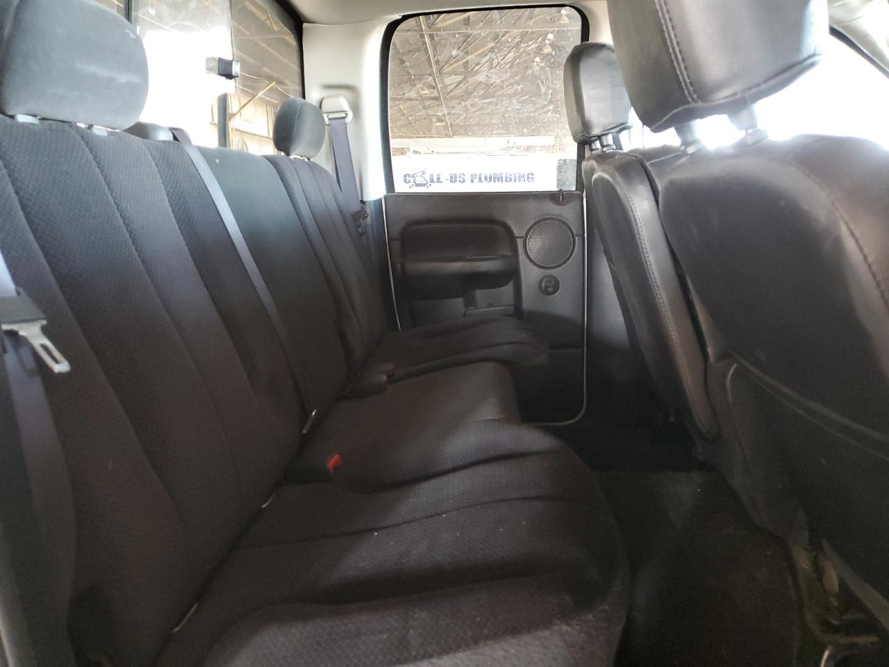 2004 Dodge RAM - Image 10