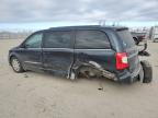 2013 Chrysler Town & Country Touring zu verkaufen in Appleton, WI - Undercarriage