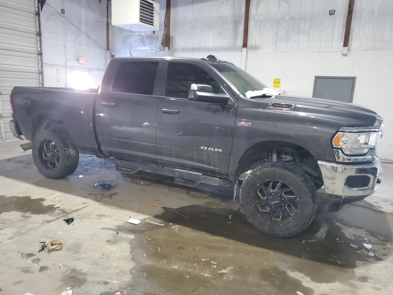 2020 RAM 2500 - Image 4