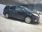 2013 Toyota Sienna Xle за продажба в Candia, NH - Minor Dent/Scratches