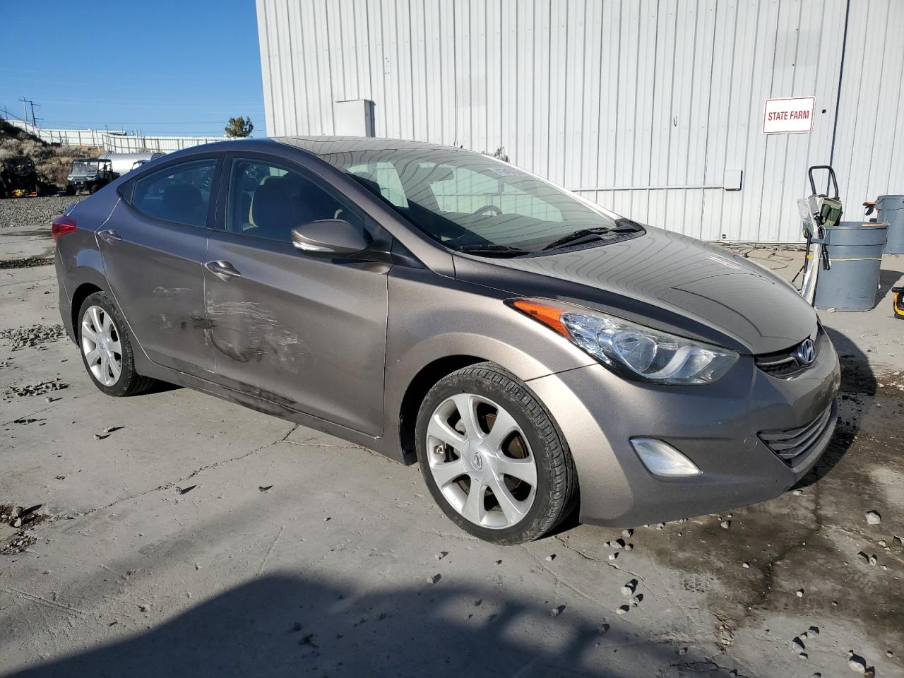 2012 Hyundai Elantra - Image 4