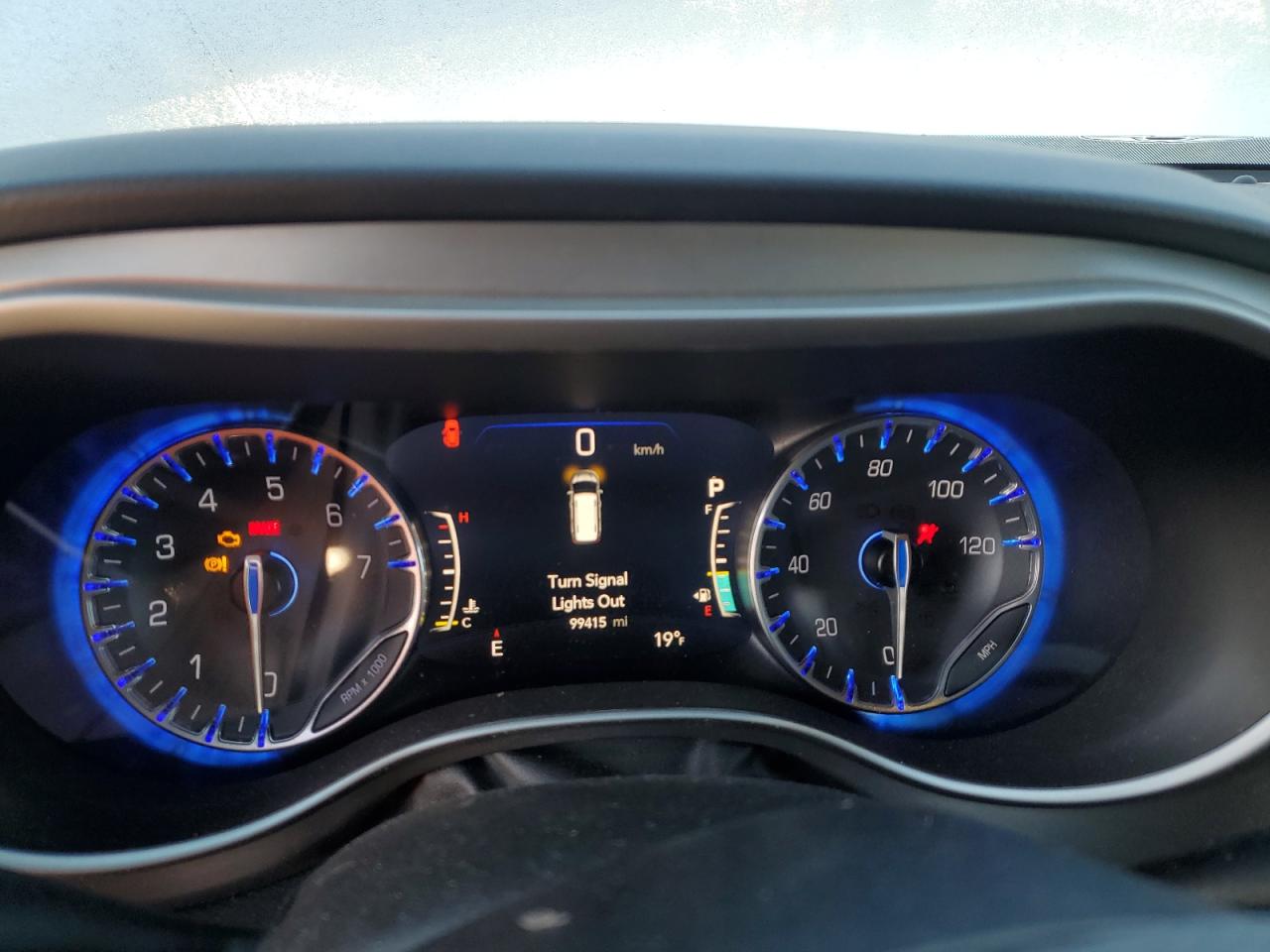 2020 Chrysler Pacifica - Image 9
