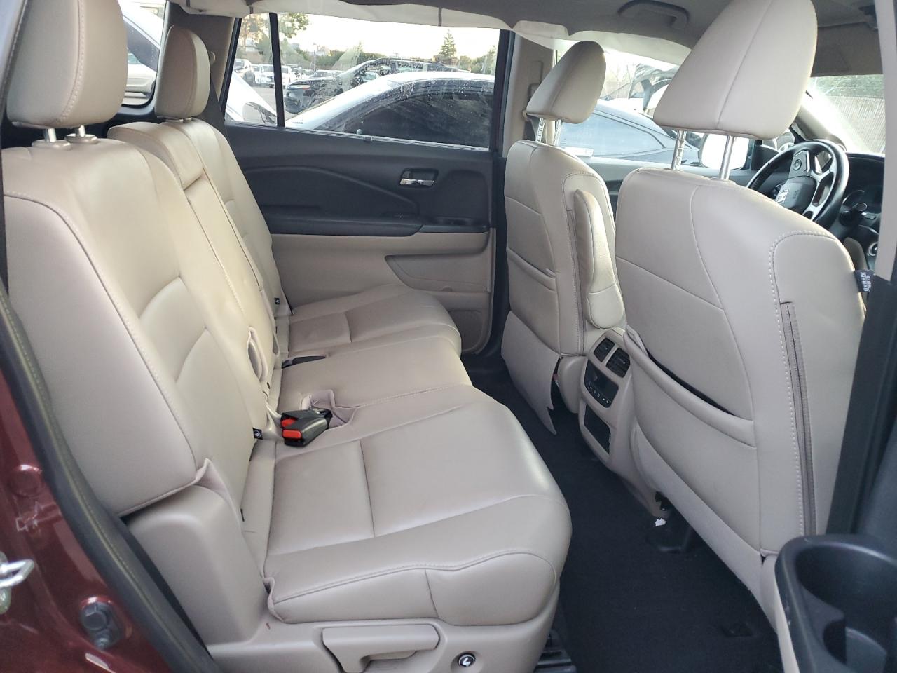 2019 Honda Pilot - Image 11