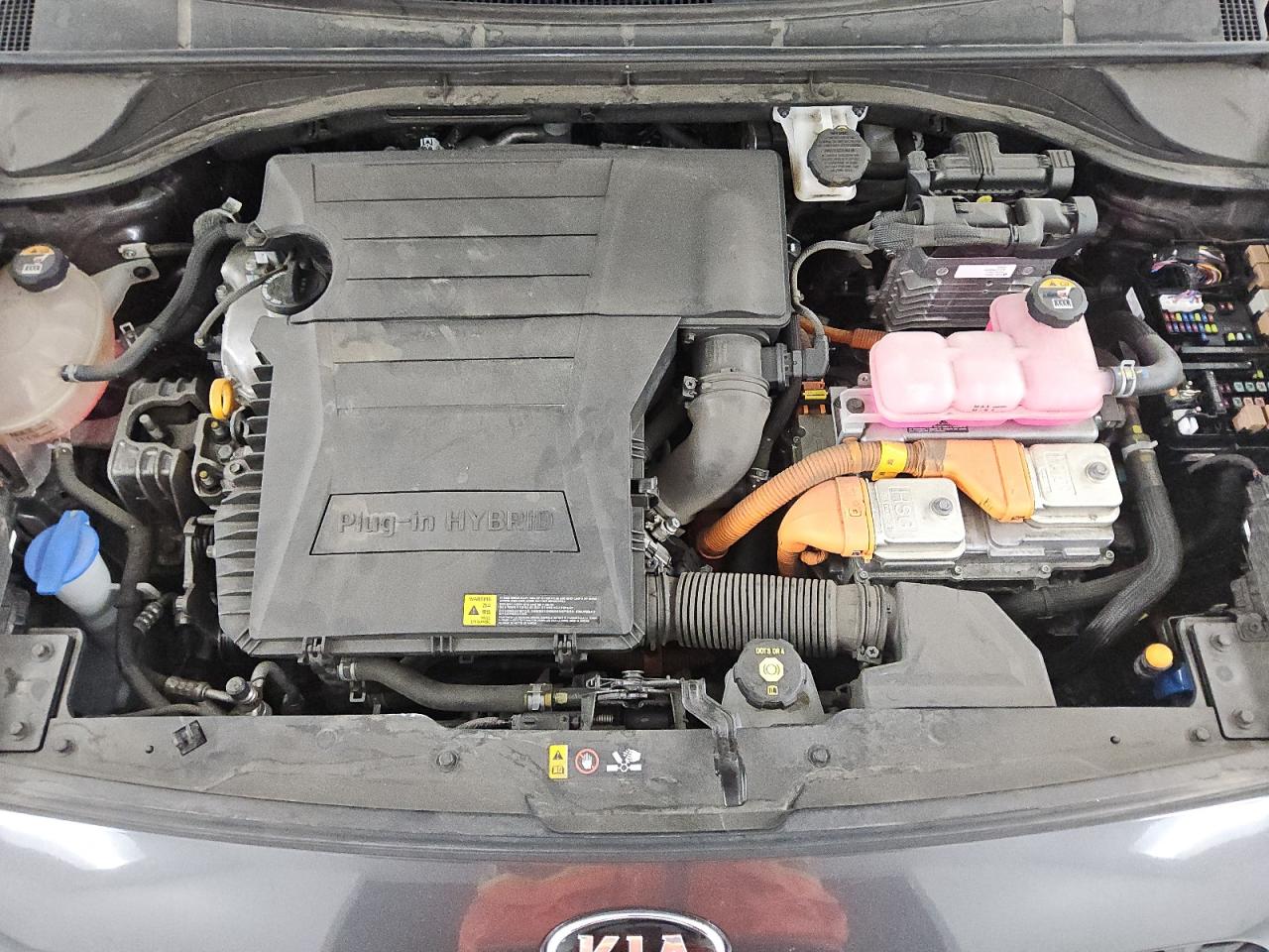 2020 Kia Niro - Image 12