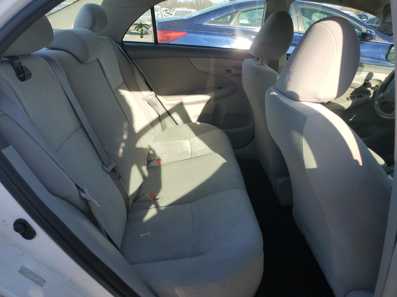 2009 Toyota Corolla - Image 10