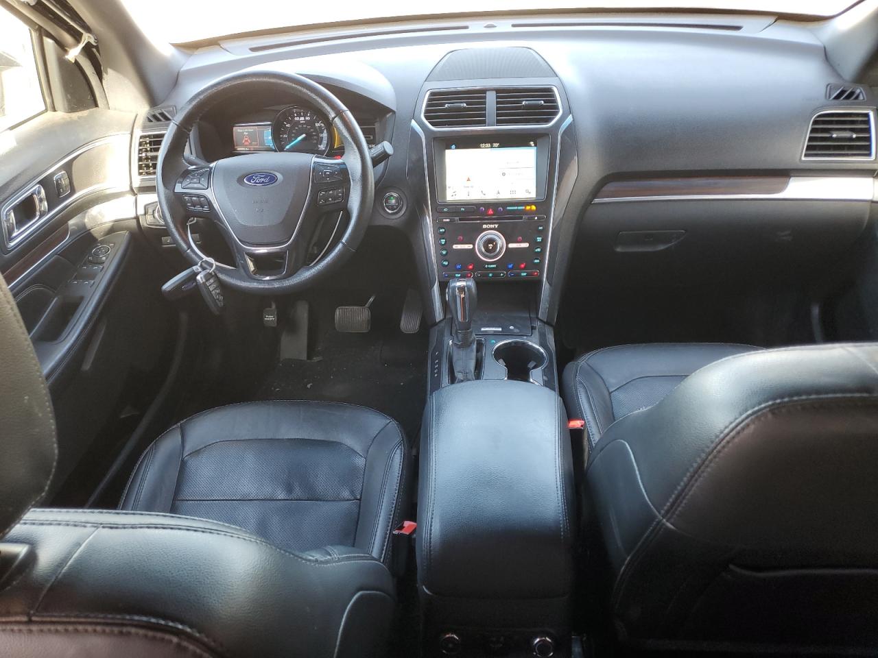 2018 Ford Explorer - Image 8