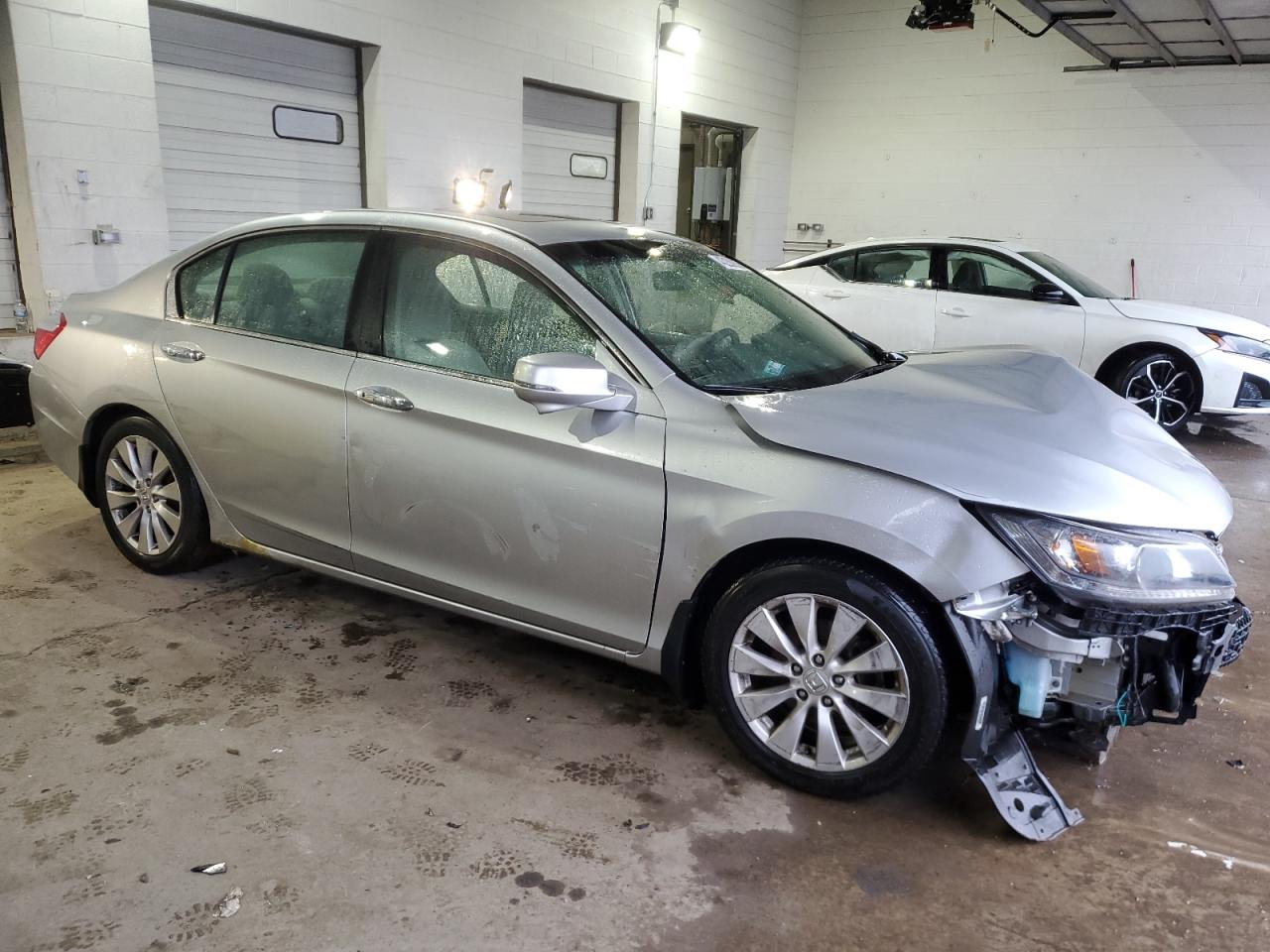 2013 Honda Accord - Image 4