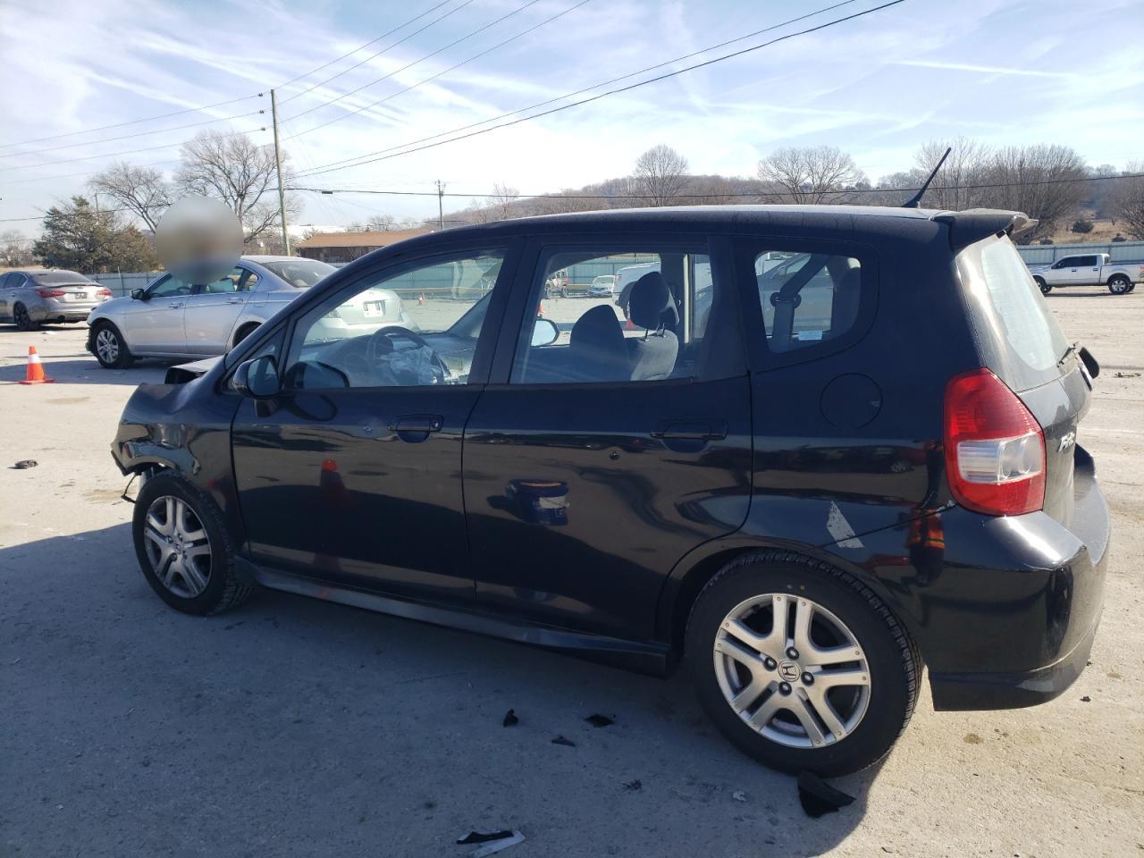 2007 Honda Fit - Image 2