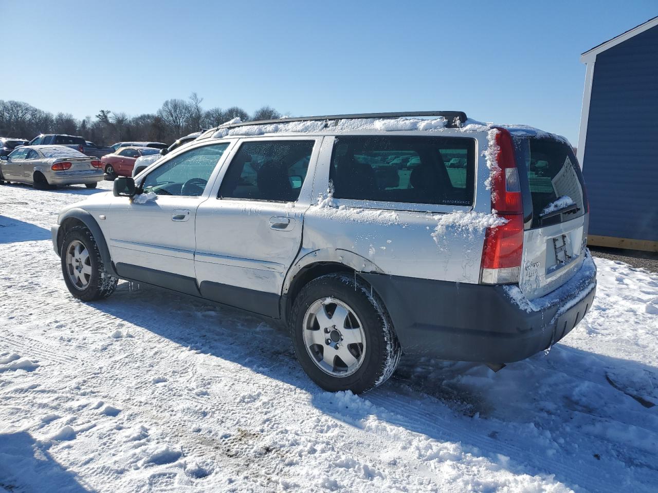 2003 Volvo XC70 - Image 2