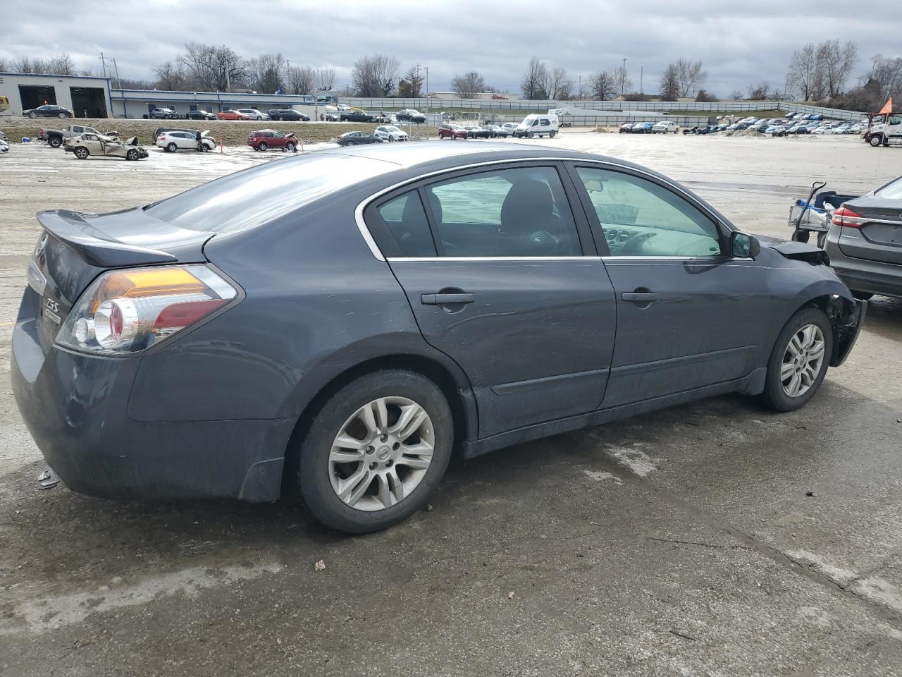 2012 Nissan Altima - Image 3