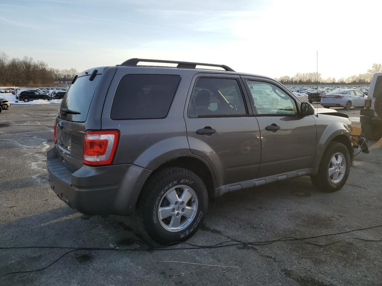 2011 Ford Escape - Image 3