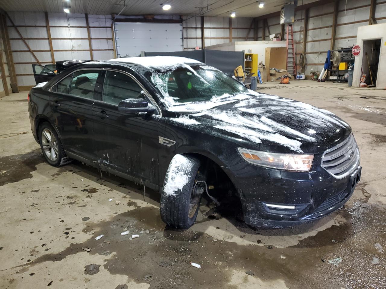 2013 Ford Taurus - Image 4