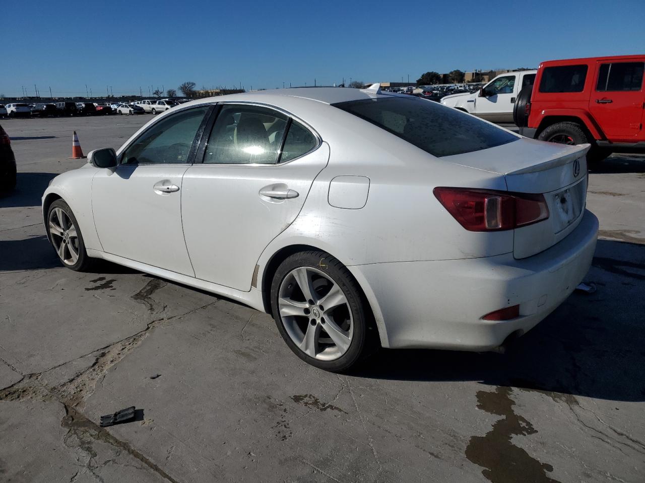 2011 Lexus IS - Image 2