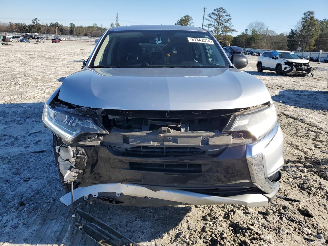 2017 Mitsubishi Outlander - Image 5