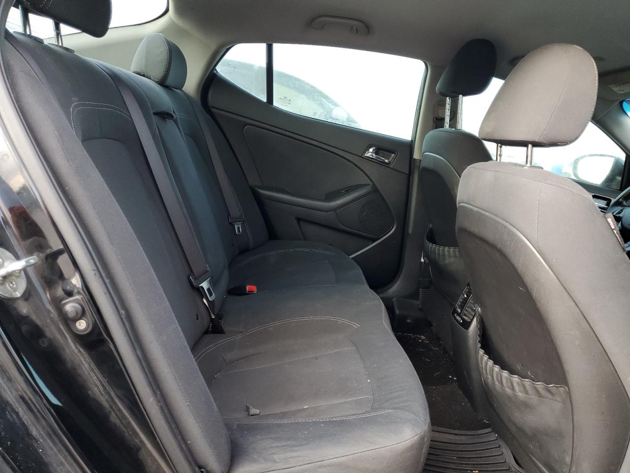 2012 Kia Optima - Image 10