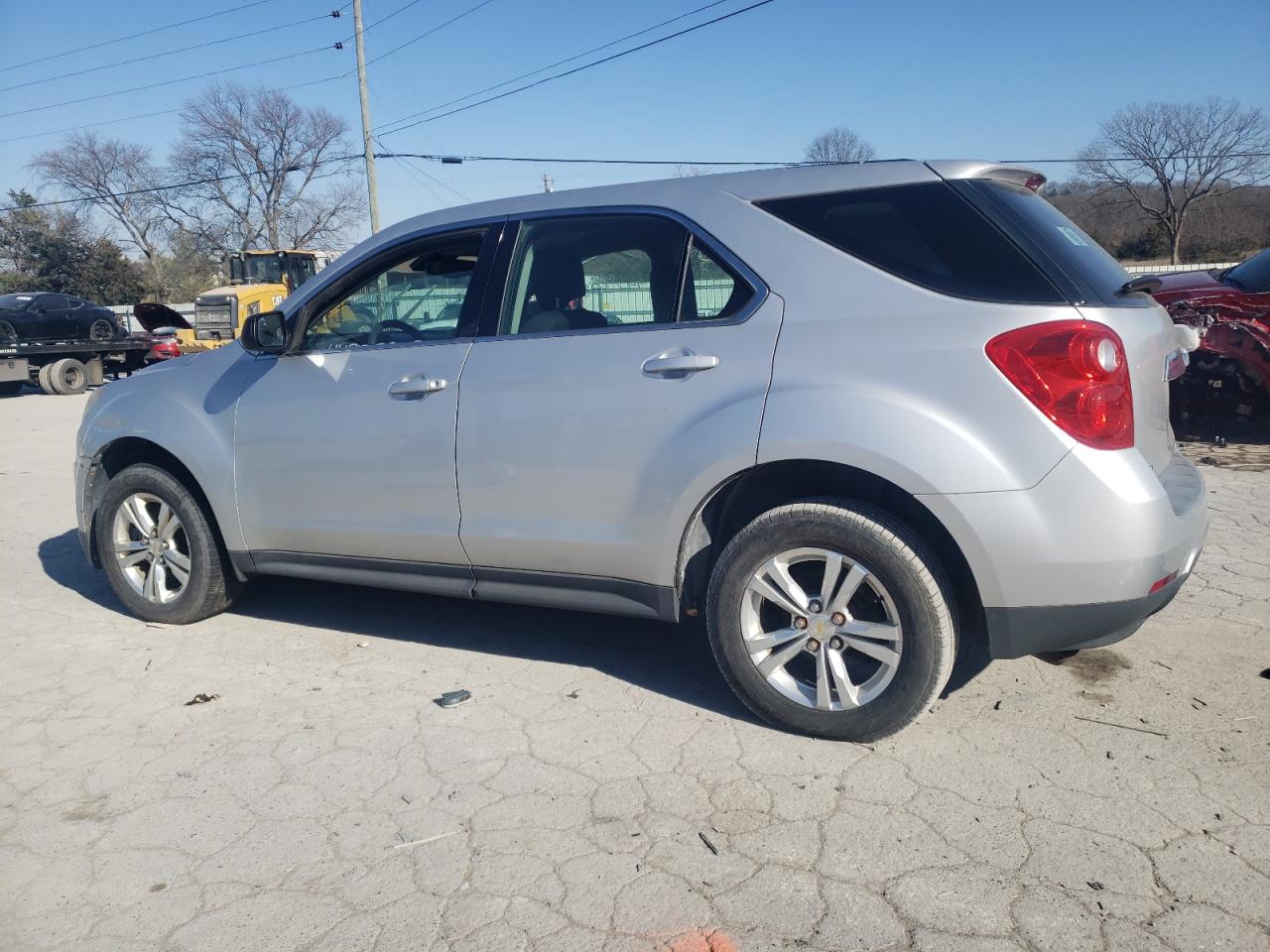 2012 Chevrolet Equinox - Image 2