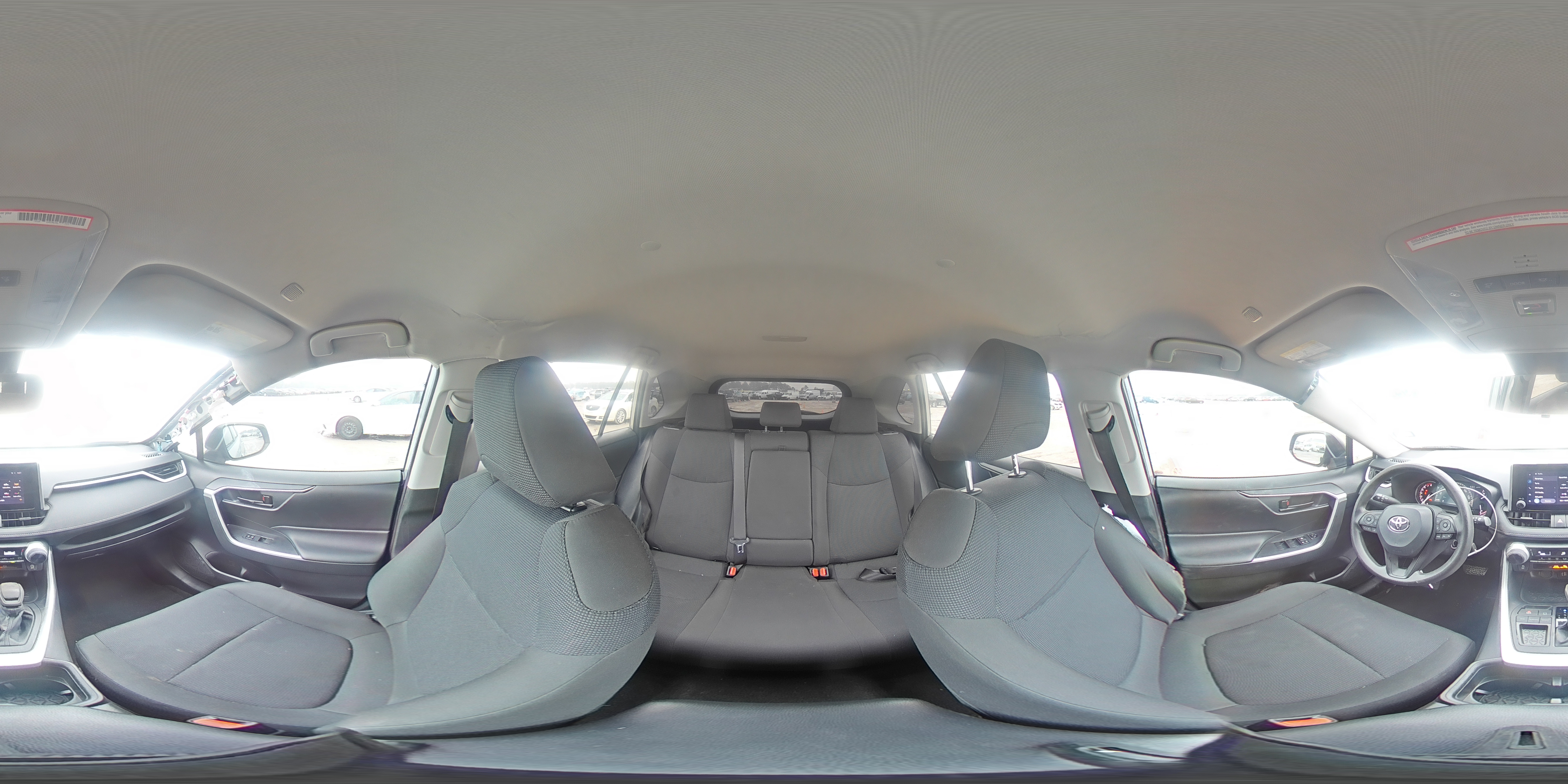 2024 Toyota RAV 4 - Image 13